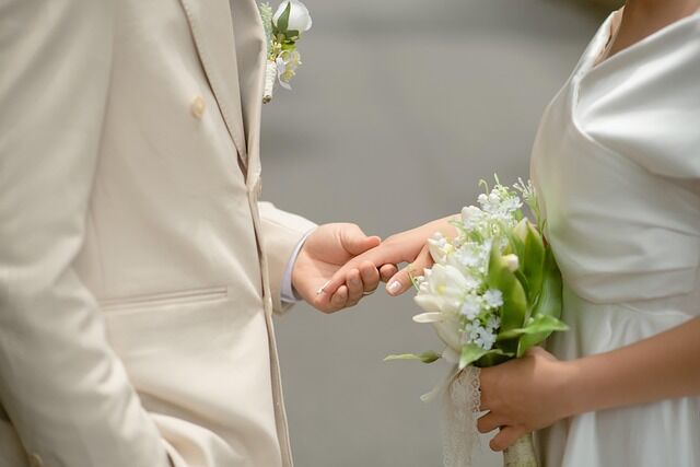 wedding-7608601_640
